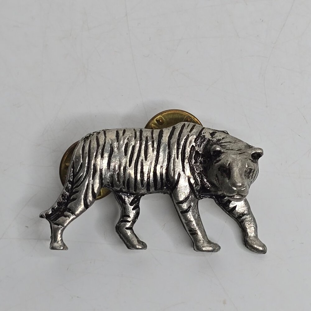 Stalking Tiger Cat Vintage‎ Figural Animal Brooch Pin